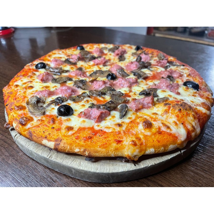 Pizza Salamella. Mozzarella - Saucisse fraiche italienne - Champignons