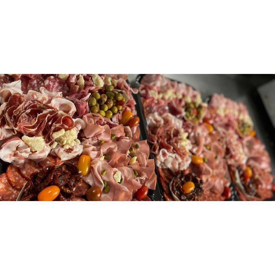 Nos Plateaux de Charcuterie