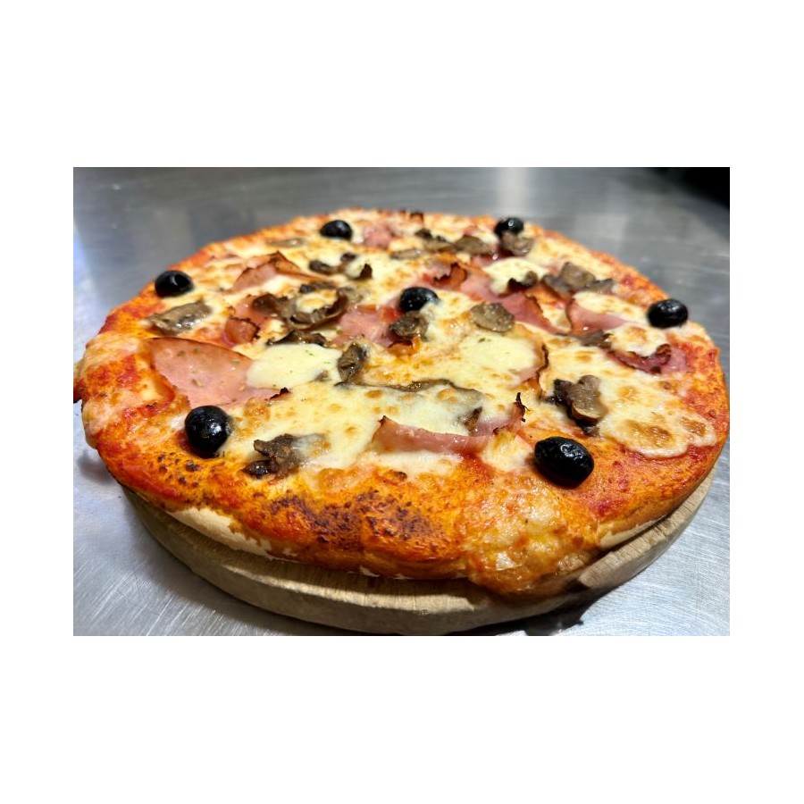 Pizza Reine. Tomate, Jambon, Mozzarella, Champignons. Italia diffusion