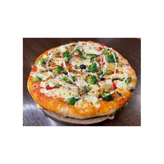 Pizza Végétarienne 1. Tomate, Mozzarella, Brocoli, Artichaut, Champignons, Poivrons, Crème