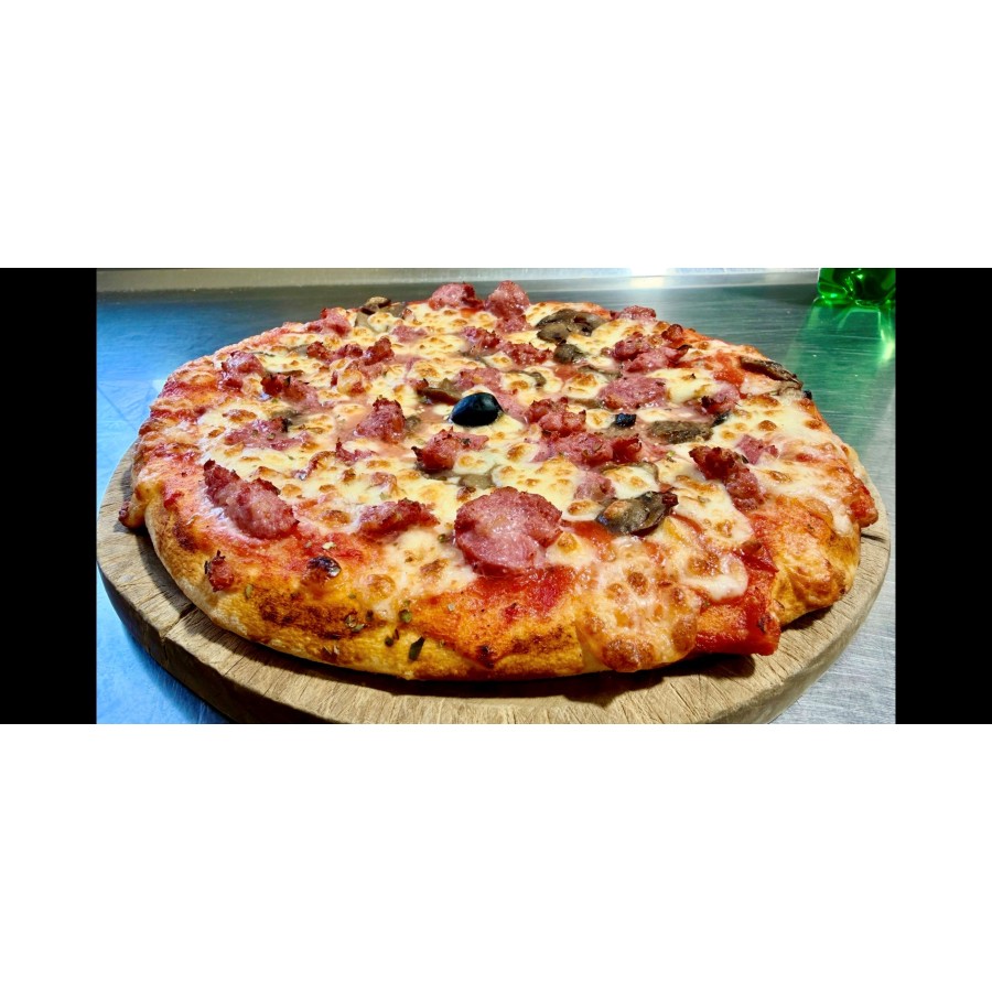 Pizza Salamella. Mozzarella - Saucisse fraiche italienne - Champignons